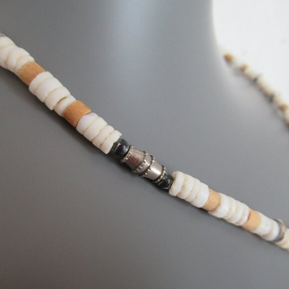 Vintage Hawaiian Surfer Puka Shell Bead Necklace Barrel Clasp 17 ” 1980's Boho - Picture 4 of 4